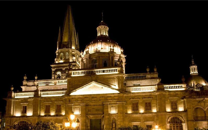 Hotel Colon Express Guadalajara Dış mekan fotoğraf