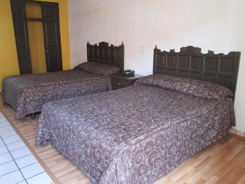 Hotel Colon Express Guadalajara Dış mekan fotoğraf